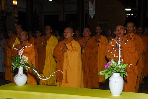 Đại giới đàn Bồ tát Quảng Đức: Khai đạo giới tử và lễ sám hối