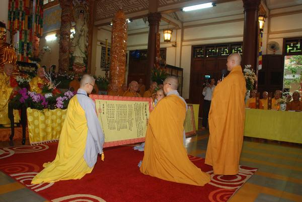 Trang nghiêm lễ khai mạc Đại giới đàn Bồ tát Quảng Đức PL.2557