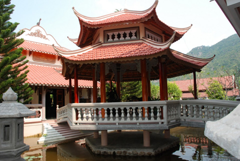 Chùa Linh Phong: Bên dòng suối Tiên Du - Ninh Hòa