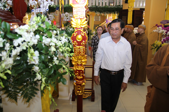 Ngày thứ 2: Các phái đoàn viếng tang cố HT. Thích Nhật Quang