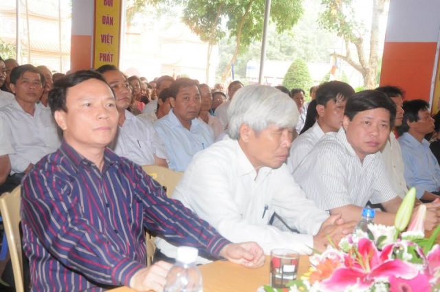 Thích Nhật Từ chia sẻ pháp thoại tại chùa Giáng