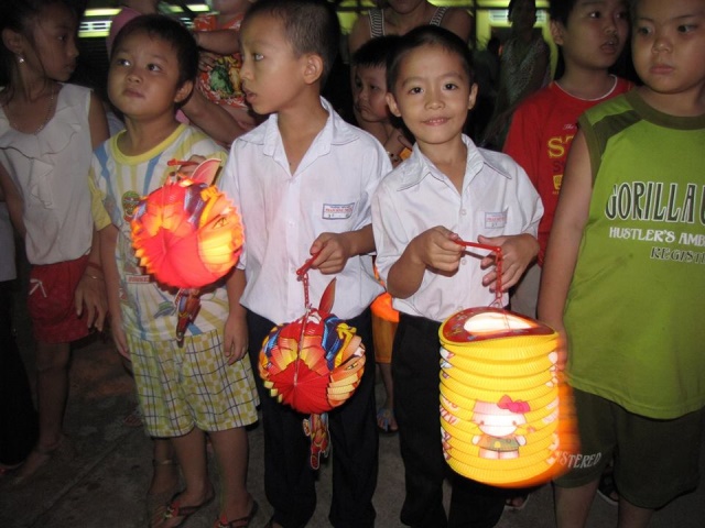 Đồng Nai: &quot;Đêm trăng cho em&quot; tại tổ đình Phước Viên