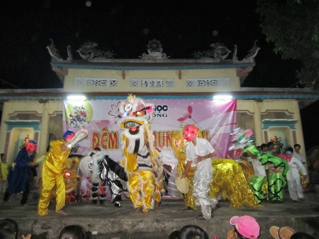 Phật Học Đời Sống tổ chức trung thu tại chùa Hưng Mỹ - Quảng Nam