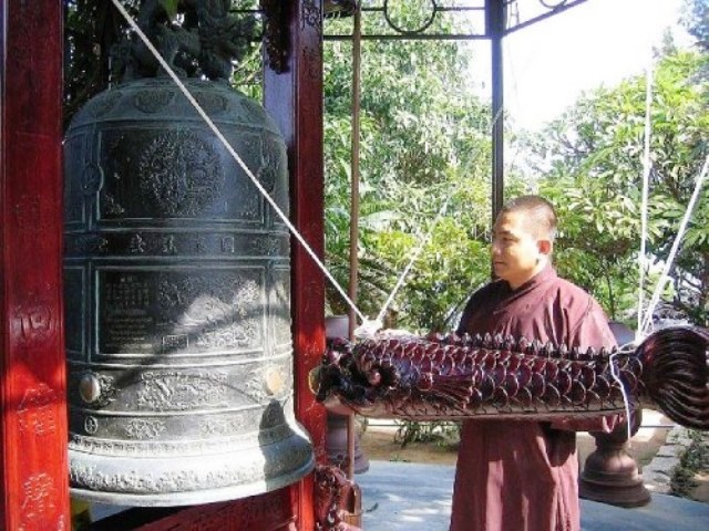 Khánh Hòa: Chùa Từ Tôn, 40 năm gánh nắng xây chùa (Hòn Đỏ)