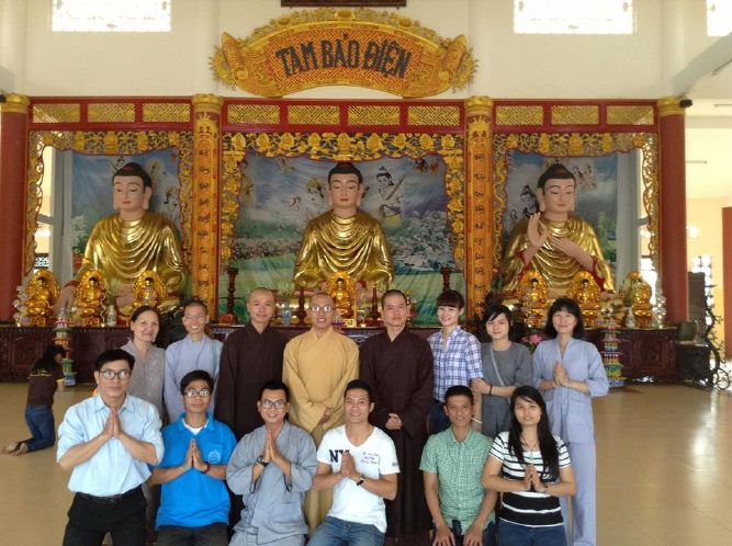 Đồng Tháp: Đoàn từ thiện “Hương miền tây” đến với bà con trước xuân Giáp Ngọ