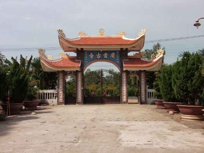 Đồng Tháp: Đoàn từ thiện “Hương miền tây” đến với bà con trước xuân Giáp Ngọ