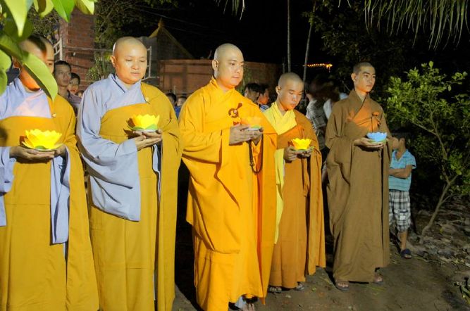HỘI 14 CHỮ : PHÓNG SINH – TỪ THIỆN – HOA ĐĂNG – TU HỌC