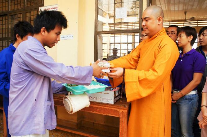 HỘI 14 CHỮ : PHÓNG SINH – TỪ THIỆN – HOA ĐĂNG – TU HỌC