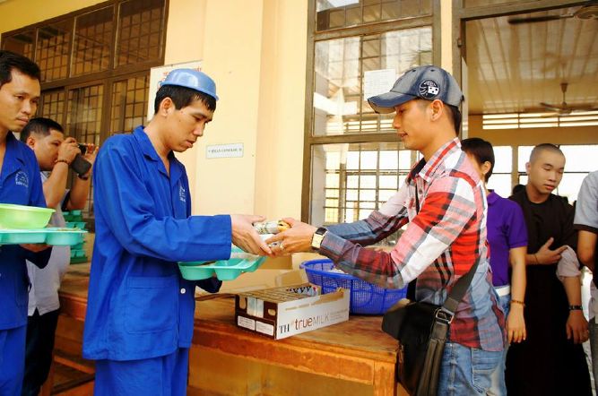 HỘI 14 CHỮ : PHÓNG SINH – TỪ THIỆN – HOA ĐĂNG – TU HỌC