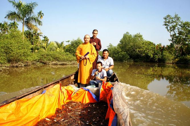 HỘI 14 CHỮ : PHÓNG SINH – TỪ THIỆN – HOA ĐĂNG – TU HỌC