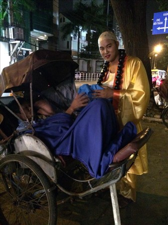 TP. HCM: Đức Phật Di Lặc về với những mãnh đời bất hạnh