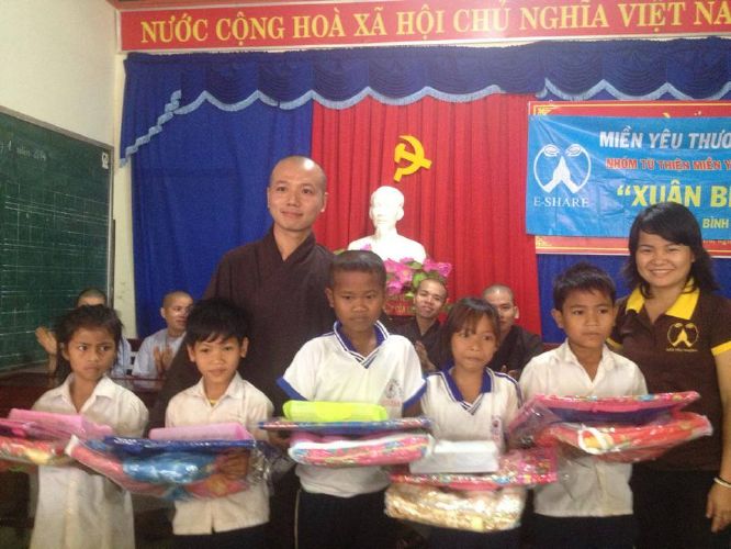 ĐĐ. Thích Đồng Tâm và chương trình thiện nguyện “Xuân yêu thương”