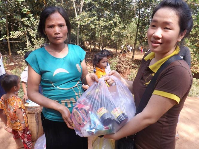 ĐĐ. Thích Đồng Tâm và chương trình thiện nguyện “Xuân yêu thương”