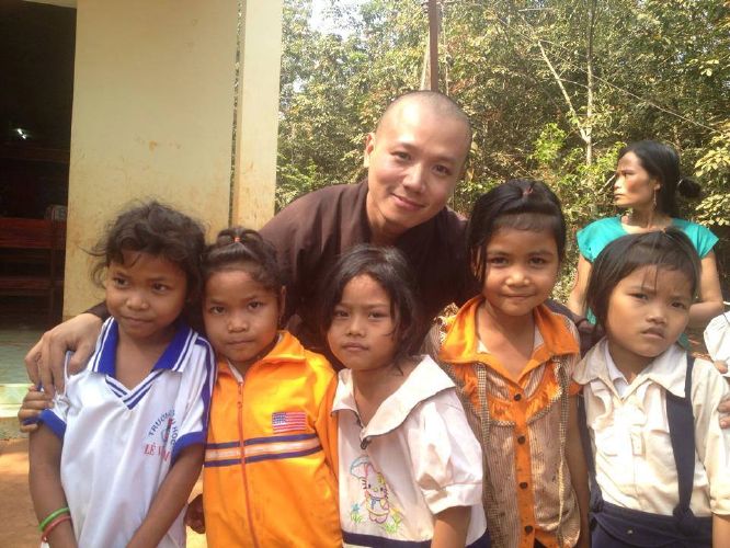 ĐĐ. Thích Đồng Tâm và chương trình thiện nguyện “Xuân yêu thương”
