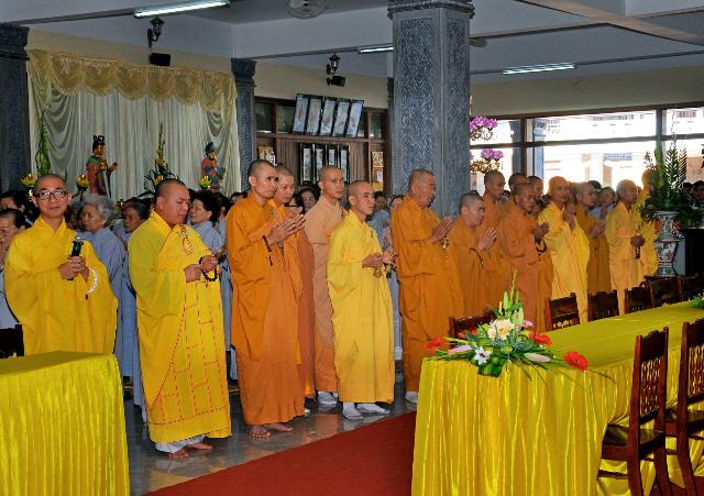 Chùa Khải Đoan Khai Đại Đàn Dược Sư Hải Hội Năm 2014