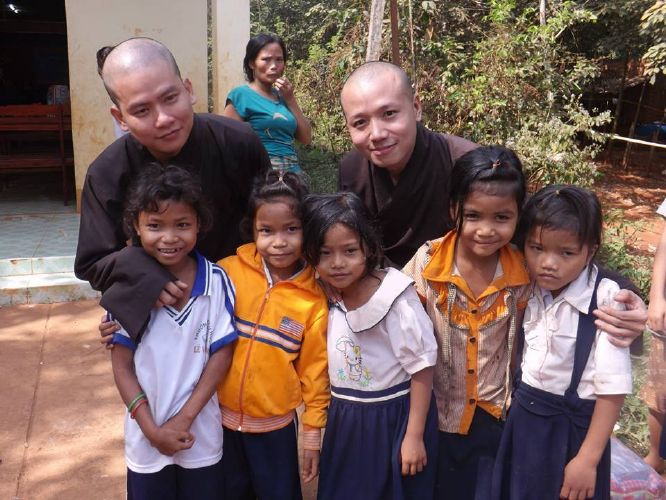 ĐĐ. Thích Đồng Tâm và chương trình thiện nguyện “Xuân yêu thương”