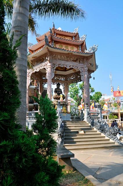 Khải Đoan Ngôi Tổ Đình Thân Yêu