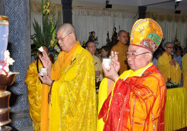 Chùa Khải Đoan Khai Đại Đàn Dược Sư Hải Hội Năm 2014