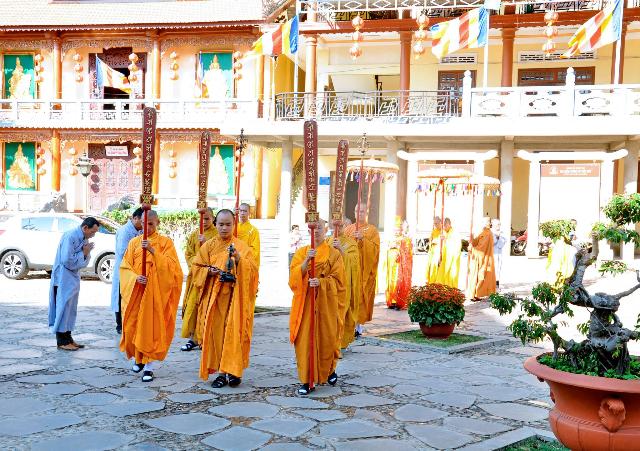 Chùa Khải Đoan Khai Đại Đàn Dược Sư Hải Hội Năm 2014