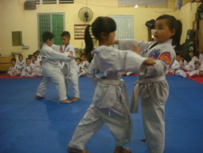 TP. HCM: Chùm ảnh lớp võ thuật Taekwondo chùa Thiên Chánh thi nâng cấp