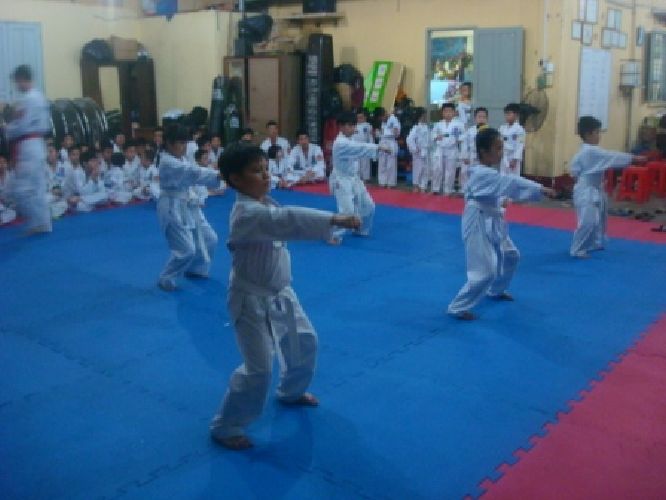 TP. HCM: Chùm ảnh lớp võ thuật Taekwondo chùa Thiên Chánh thi nâng cấp