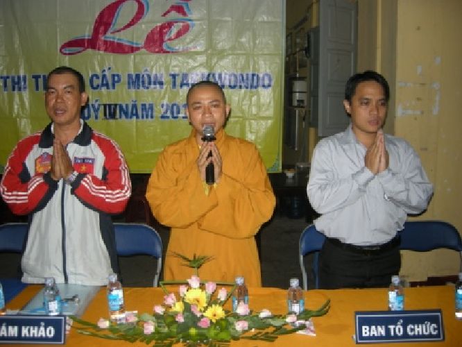 TP. HCM: Chùm ảnh lớp võ thuật Taekwondo chùa Thiên Chánh thi nâng cấp