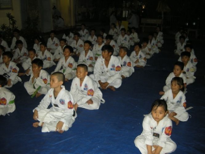TP. HCM: Chùm ảnh lớp võ thuật Taekwondo chùa Thiên Chánh thi nâng cấp