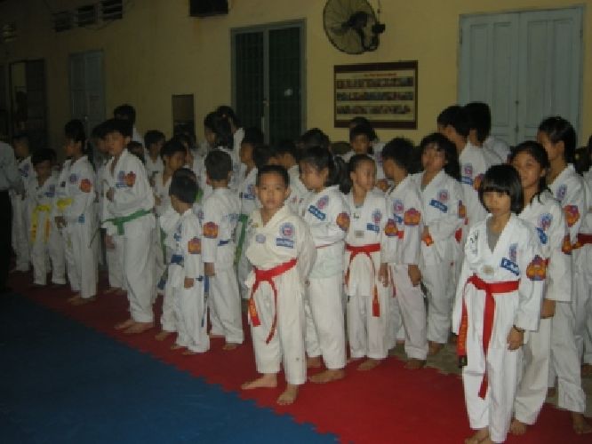 TP. HCM: Chùm ảnh lớp võ thuật Taekwondo chùa Thiên Chánh thi nâng cấp