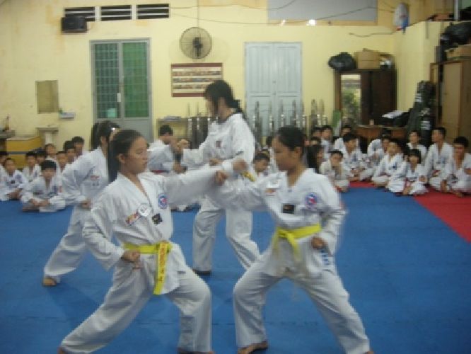 TP. HCM: Chùm ảnh lớp võ thuật Taekwondo chùa Thiên Chánh thi nâng cấp
