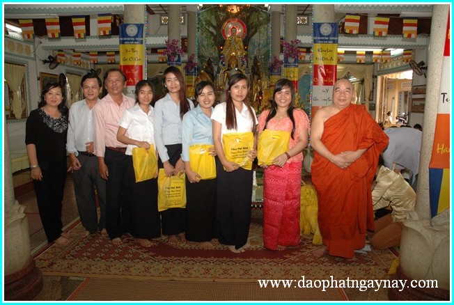 TP. HCM: Khóa tịnh tu an lạc lần thứ 198 tại chùa Phổ Minh