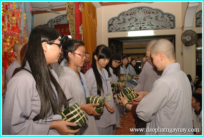 Khóa tu Gieo Hạt Từ Tâm 22 với chủ đề Sắc Xuân