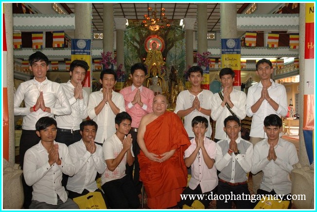 TP. HCM: Khóa tịnh tu an lạc lần thứ 198 tại chùa Phổ Minh