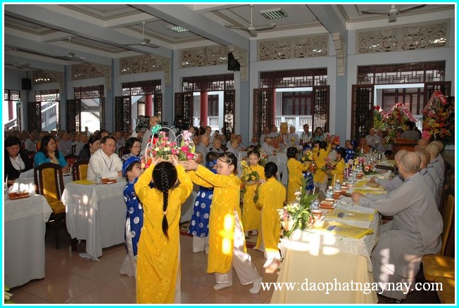 TP. HCM: Lễ công bố quyết định chuẩn y nhân sự Phân ban Ni giới TƯ GHPGVN nhiệm kỳ VII (2012 - 2017)