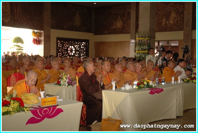 TP. HCM: Hội thảo hệ phái Khất Sĩ - Khai mạc thư viện - triển lãm Ánh Minh Quang