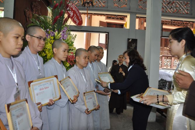 TP.HCM: Trao học bổng trí tuệ “THÍCH MINH CHÂU”