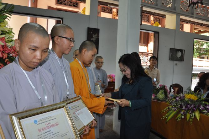 TP.HCM: Trao học bổng trí tuệ “THÍCH MINH CHÂU”