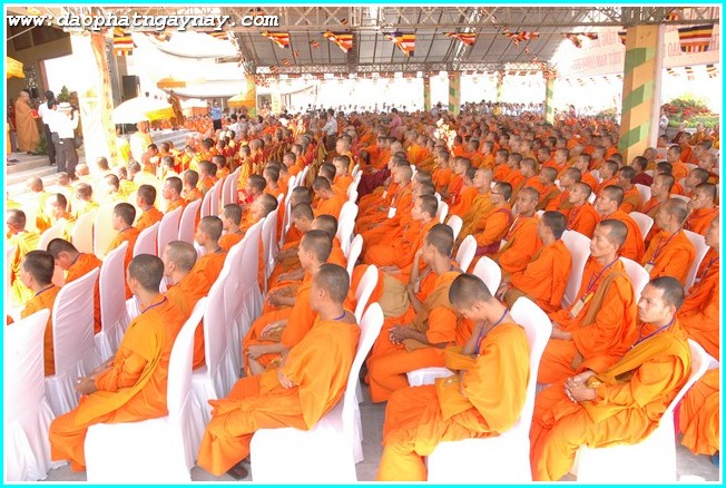 Phật giáo Nam tông tưởng niệm 60 năm tổ sư Minh Đăng Quang vắng bóng