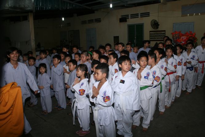 TP.HCM: Thiêng liêng lễ mừng ngày nhà giáo, 20/11 tại chùa Thiên Chánh
