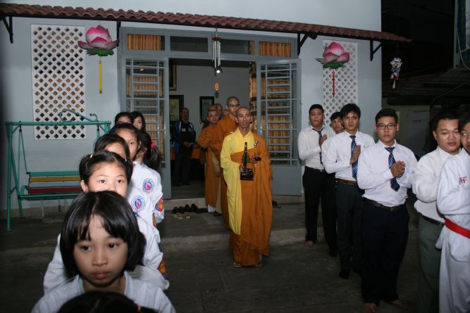 TP.HCM: Thiêng liêng lễ mừng ngày nhà giáo, 20/11 tại chùa Thiên Chánh