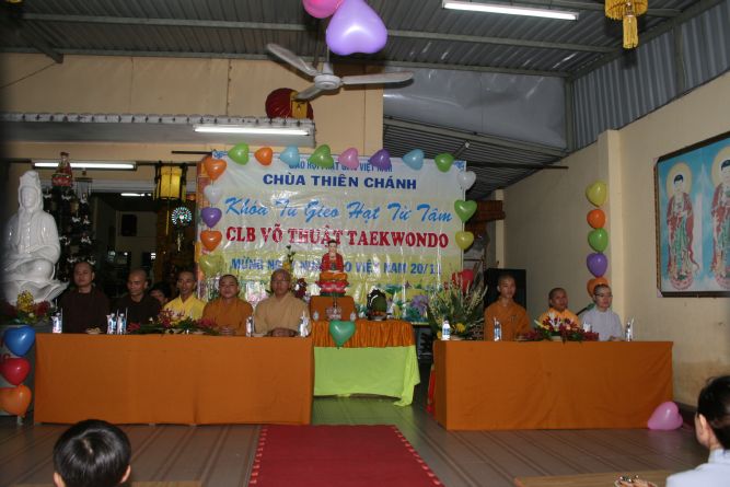 TP.HCM: Thiêng liêng lễ mừng ngày nhà giáo, 20/11 tại chùa Thiên Chánh