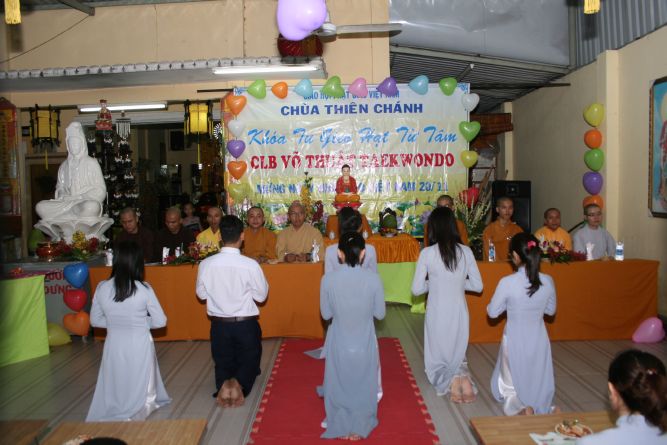 TP.HCM: Thiêng liêng lễ mừng ngày nhà giáo, 20/11 tại chùa Thiên Chánh