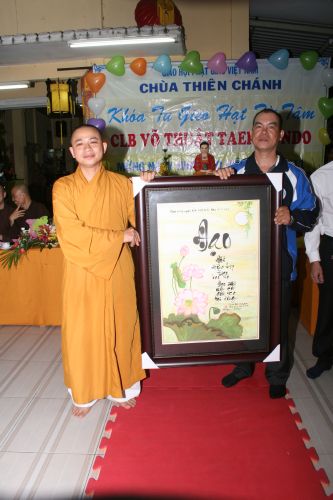 TP.HCM: Thiêng liêng lễ mừng ngày nhà giáo, 20/11 tại chùa Thiên Chánh