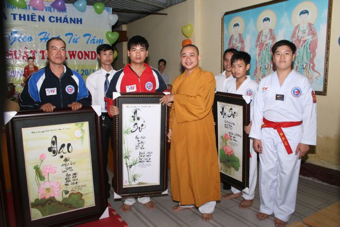 TP.HCM: Thiêng liêng lễ mừng ngày nhà giáo, 20/11 tại chùa Thiên Chánh