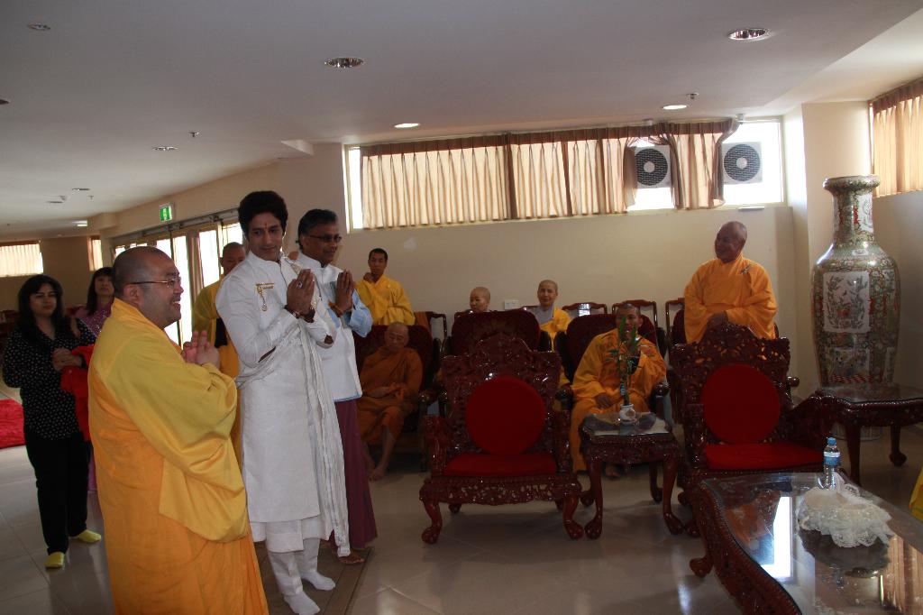 Chương Trình Chiếu Phim &quot;Cuộc Đời Đức Phật&quot; Tại Úc Châu Được Thành Công Mỹ Mãn