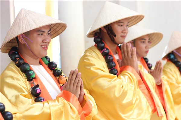 Phật Di Lặc Về Với Người Dân Đồn Điền Cao Su