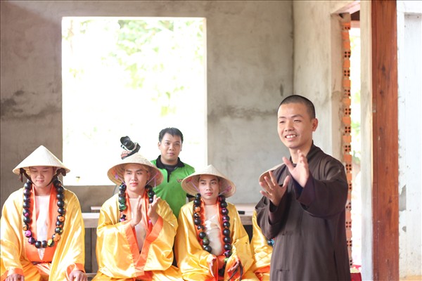 Phật Di Lặc Về Với Người Dân Đồn Điền Cao Su