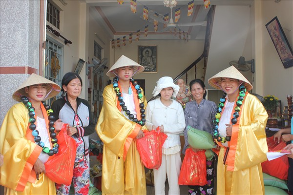 Phật Di Lặc về nơi xóm chài Lagi