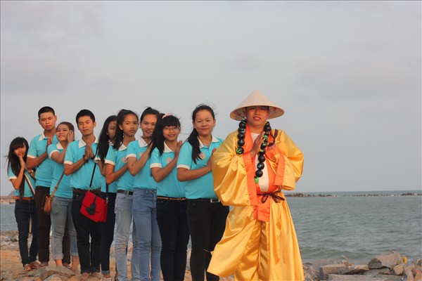 Phật Di Lặc về nơi xóm chài Lagi