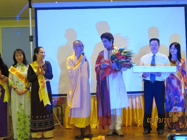 Buổi Chiếu Phim Tại Chùa Vĩnh Nghiêm, Sydney, Úc Châu Được Thành Công Viên Mãn