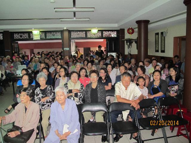 Buổi Chiếu Phim Tại Thiền Viện Minh Quang, Sydney, Úc Châu Được Thành Công Viên Mãn